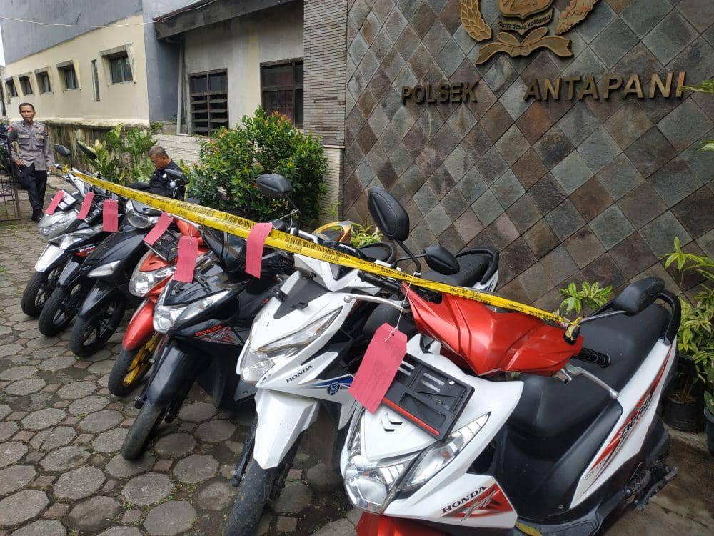 Ilustrasi barang bukti curanmor, IDN Times/Debbie Sutrisno