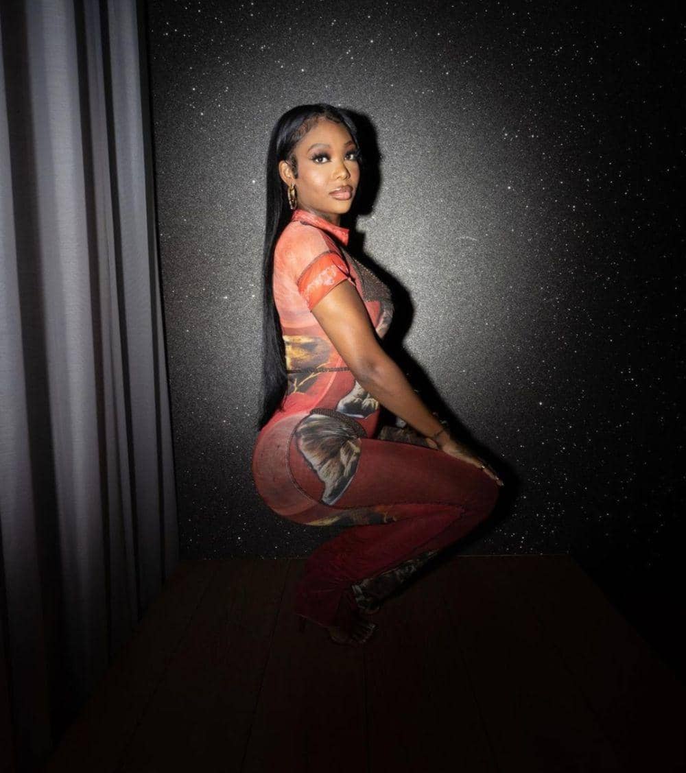 Summer Walker (instagram.com/summerwalker)