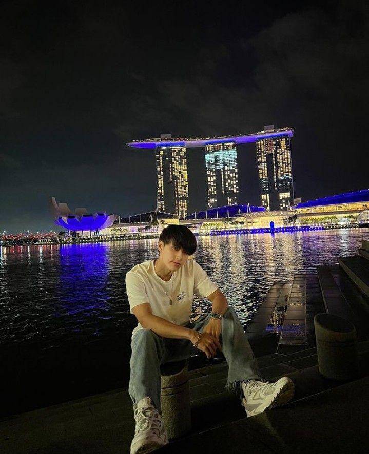 outfit night out ala Ohm Pawat (instagram.com/ohmpawat)