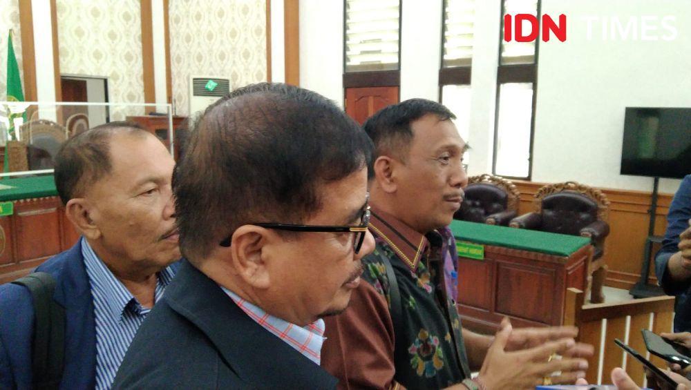 Sidang praperadilan Unud terkait SPI pada Selasa (2/5/2023) di PN Denpasar. (IDN Times/Ayu Afria)