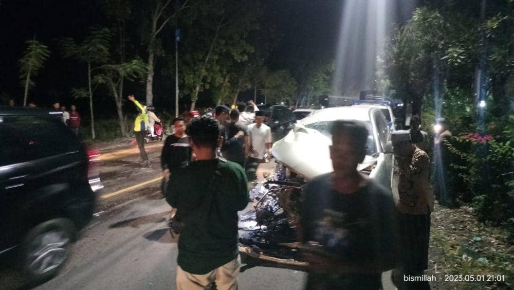 Rombongan Brimob Polda Jatim terlibat kecelakaan di Bojonegoro. Dok Istimewa