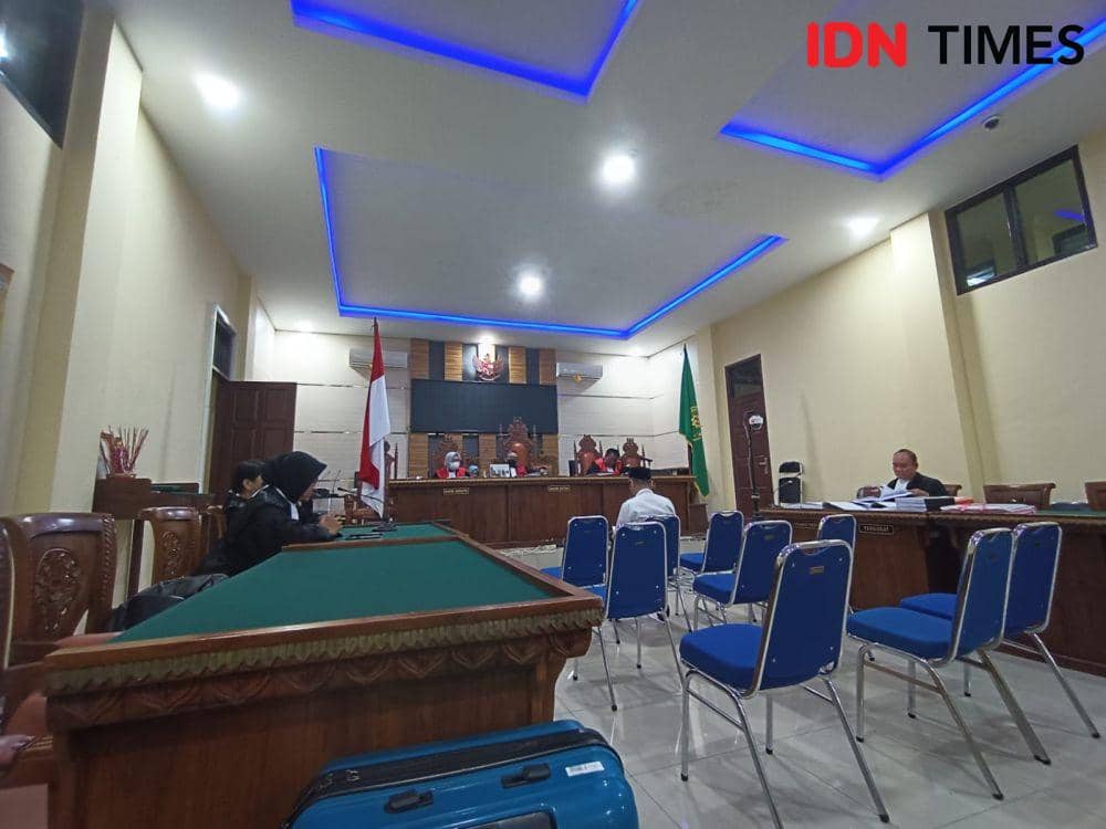 Sidang suap perkara PMB Unila di PN Tipikor Tanjungkarang. (IDN Times/Tama Yudha Wiguna).