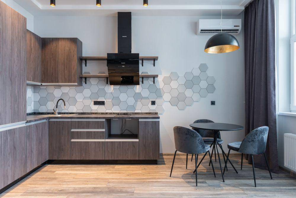 ilustrasi dapur dan ruang makan minimalis modern (pexels.com/Max Rahubovskiy)