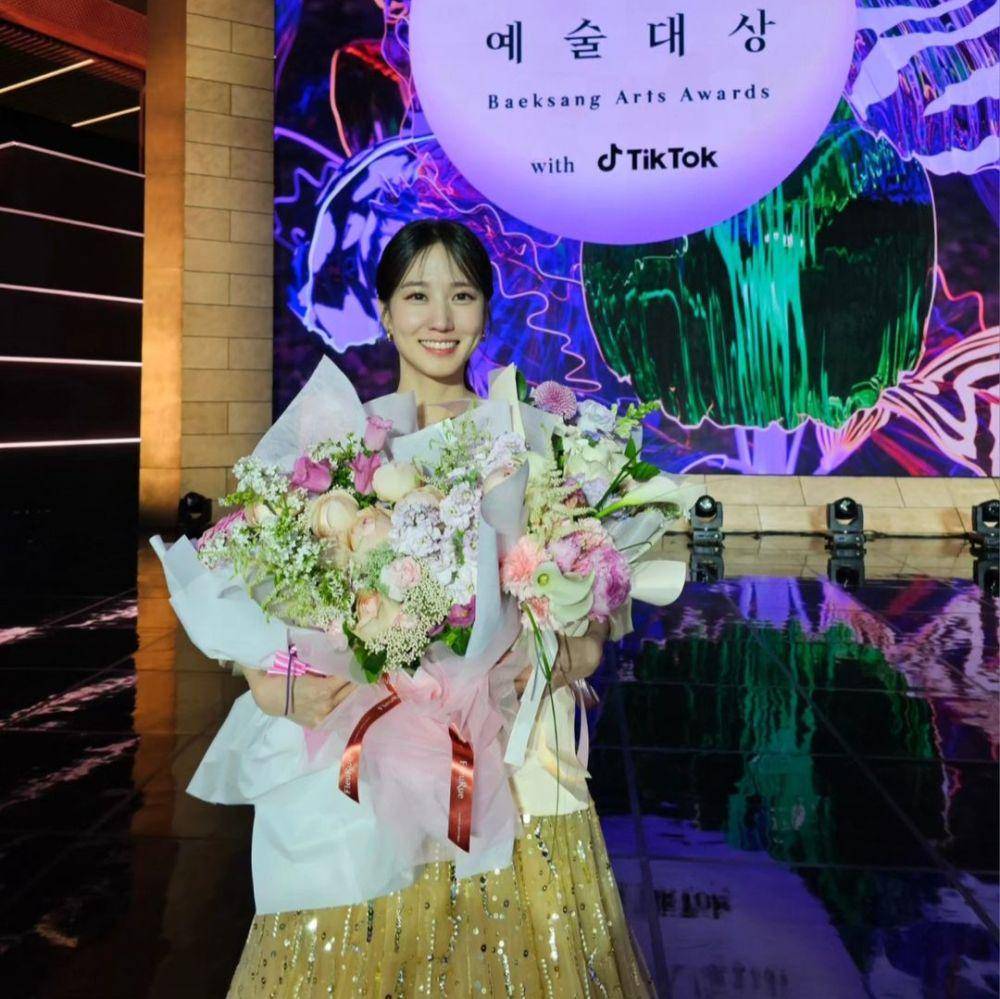 Park Eun Bin (instagram.com/eunbining0904)