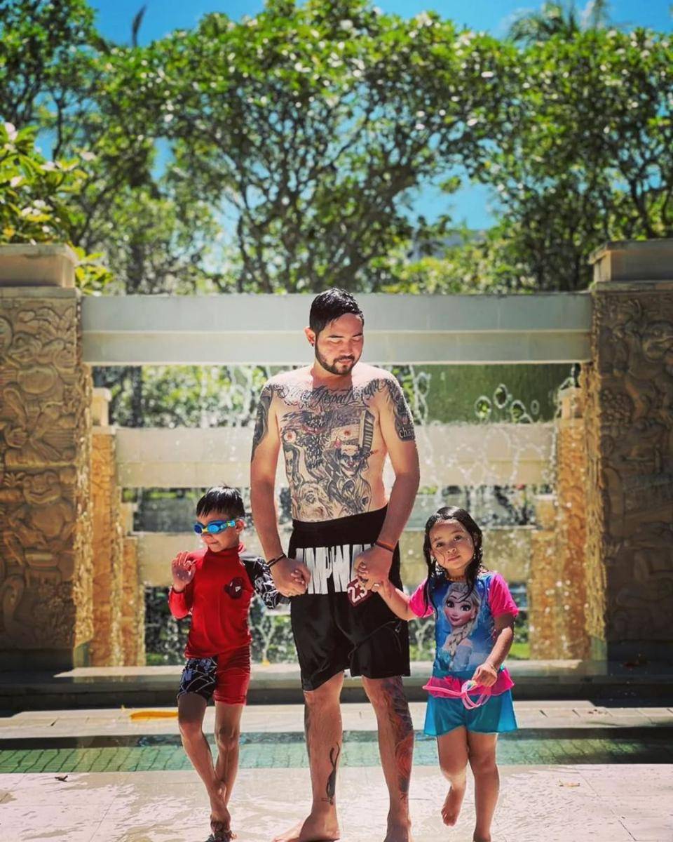 potret Donny Mikhael dan buah hati (instagram.com/donnymichael)