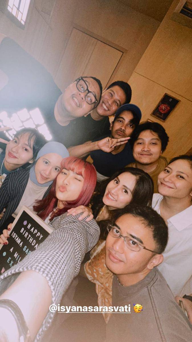 potret ulang tahun Isyana Sarasvati (instagram.com/ninokayam)