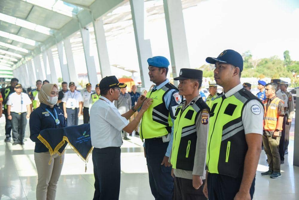 Bandara Sepinggan Balikpapan di Kalimantan Timur (Kaltim) melaporkan adanya 305.355 jumlah penumpang selama arus mudik lebaran 2023, Selasa (2/5/2023). Foto Bandara Sepinggan