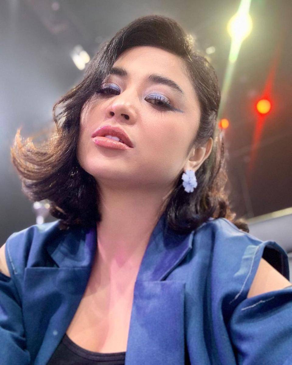 Potret Dewi Perssik (instagram.com/@dewiperssik9)