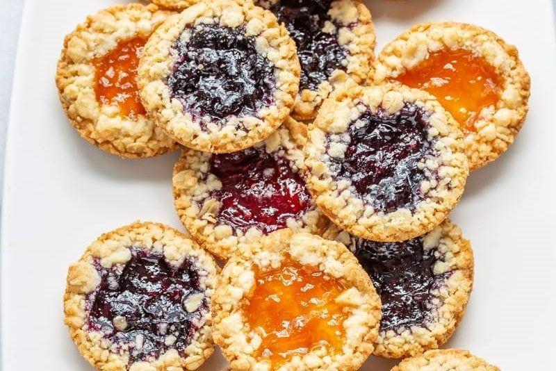 Resep Oatmeal Jam Thumbprint Cookies yang Enak dan Praktis Dibuat