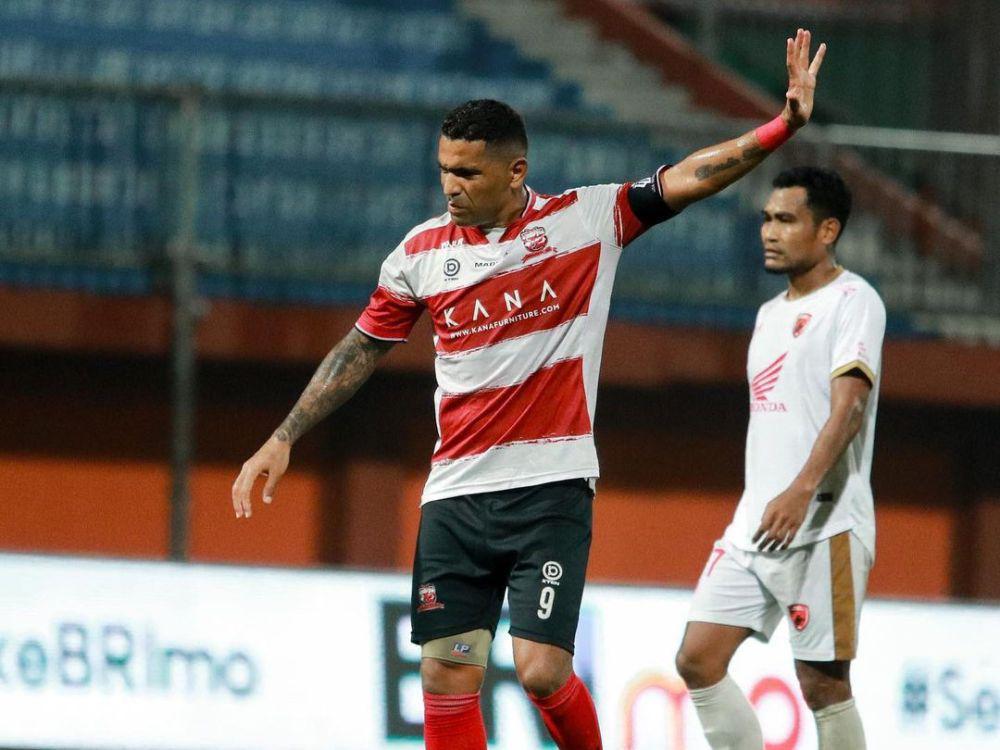 Beto Goncalves (instagram.com/maduraunited.fc)