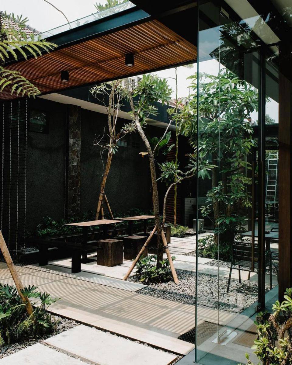 Lataruma Coffee & Eatery (instagram.com/lataruma.coffee)