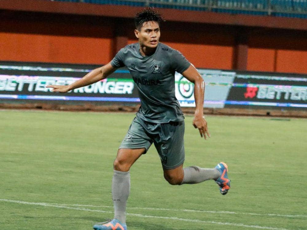 Fachruddin Aryanto (instagram.com/maduraunited.fc)