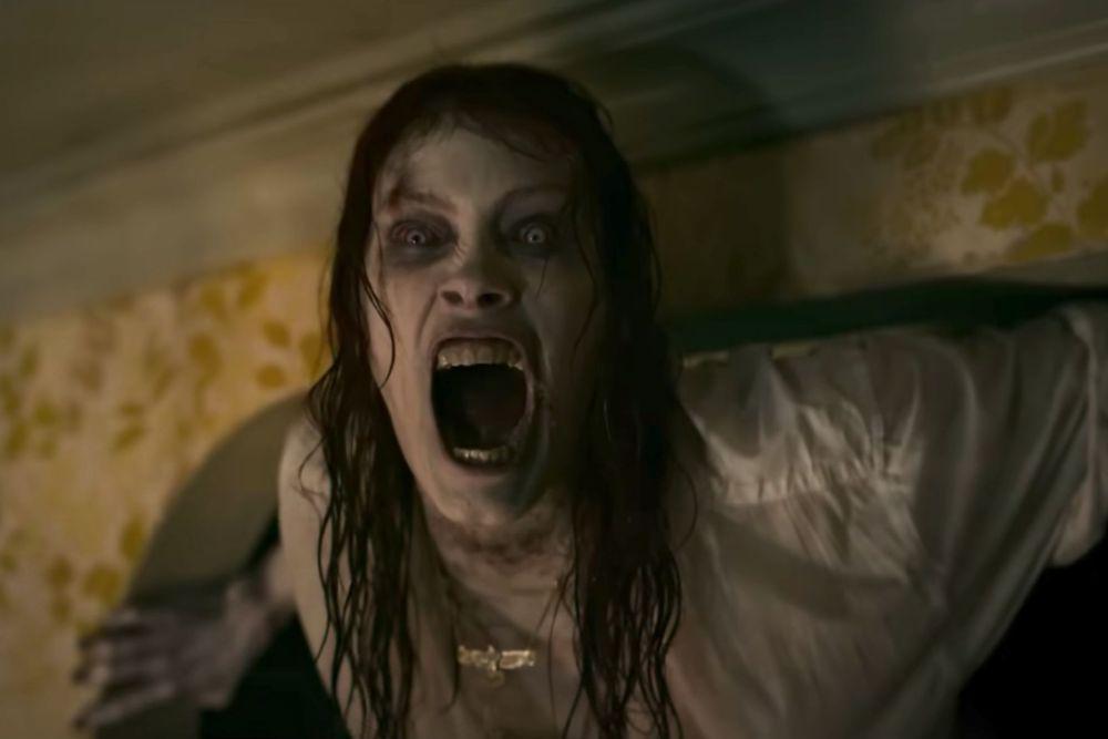 10 Karakter Ibu Paling Menyeramkan di Film Horor, Ada Evil Dead Rise!