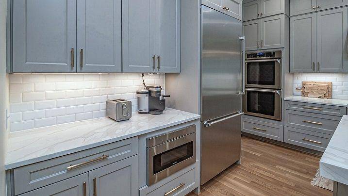 Countertop kuarsa (pexels.com/Curtis Adams)