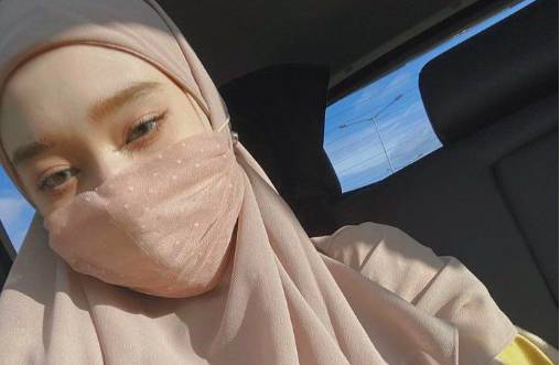 potret Inara Rusli, istri Virgoun (instagram.com/momm_starla)