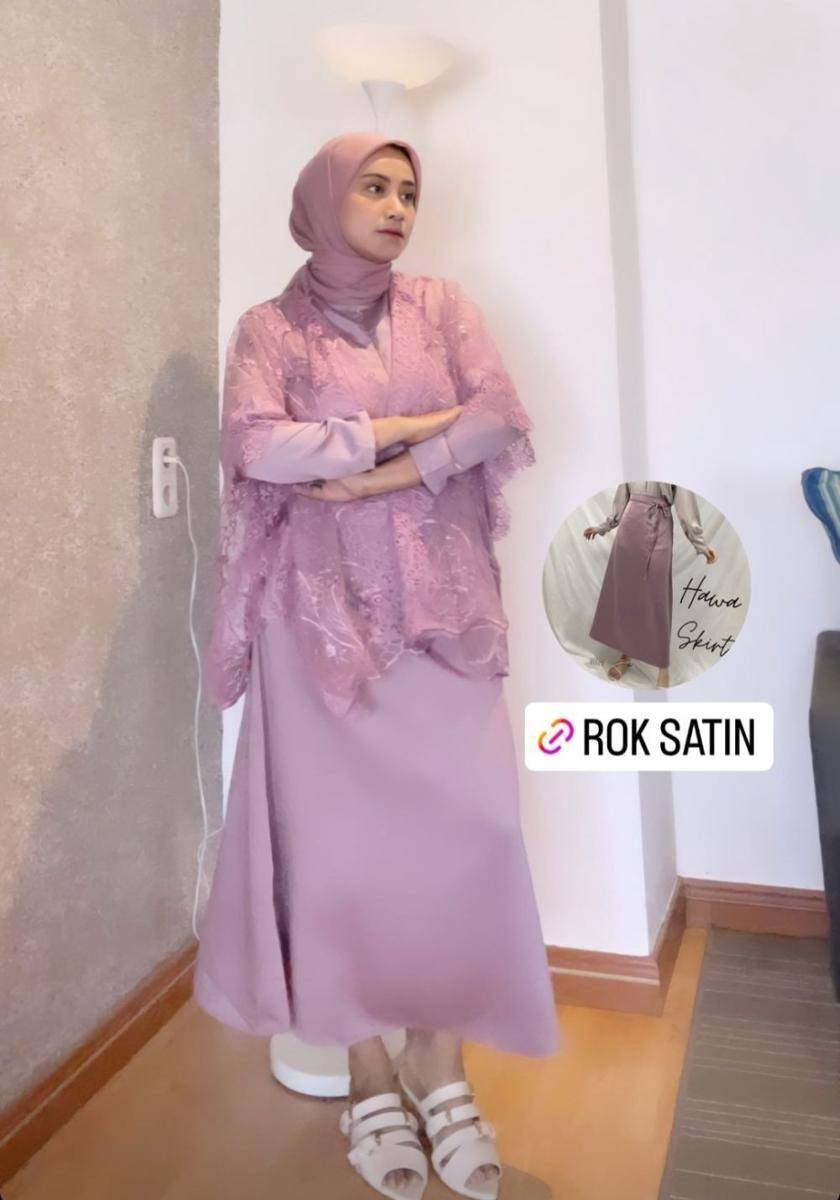 Ootd kondangan hijab (instagram.com/diyanahnk)