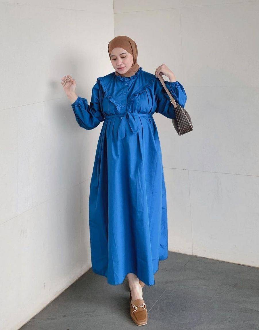 Ootd kondangan hijab (instagram.com/diyanahnk)