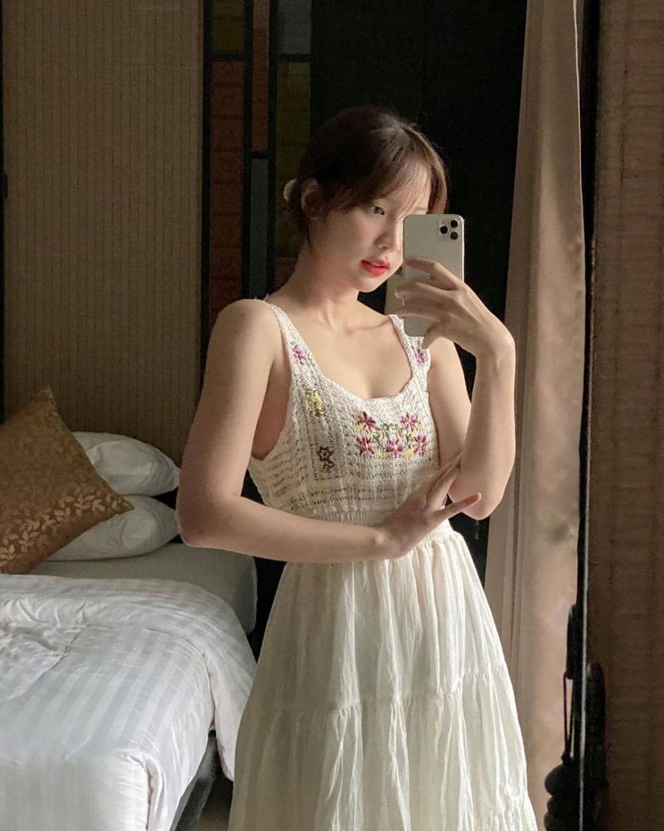 Jan Ployshompoo (instagram.com/janhae)