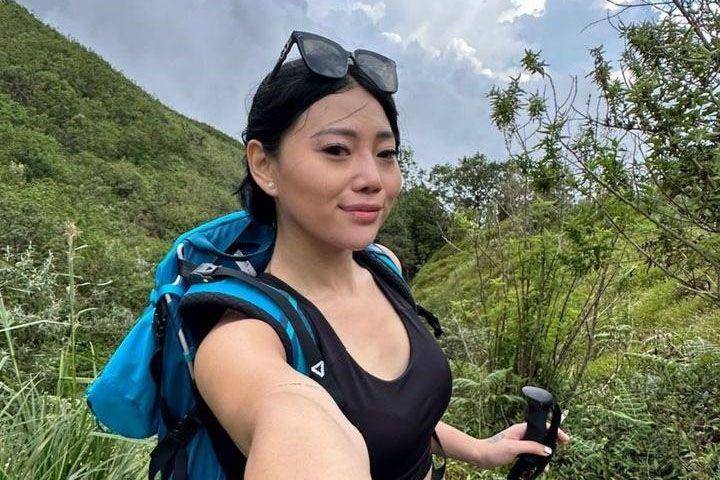 Wendy Walters naik gunung (Instagram.com/wendywalters)