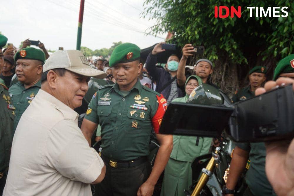 Prabowo Diteriaki 'Presiden' saat Sambangi Koramil Gondomanan