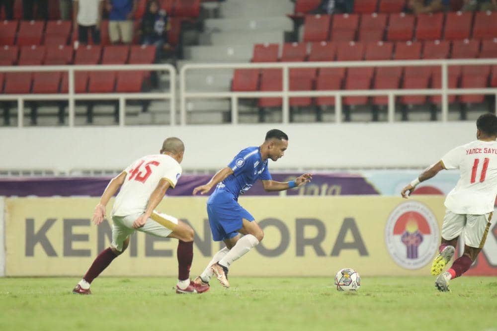 Oktafianus Fernando saat memperkuat PSIS Semarang. (dok. PSIS)