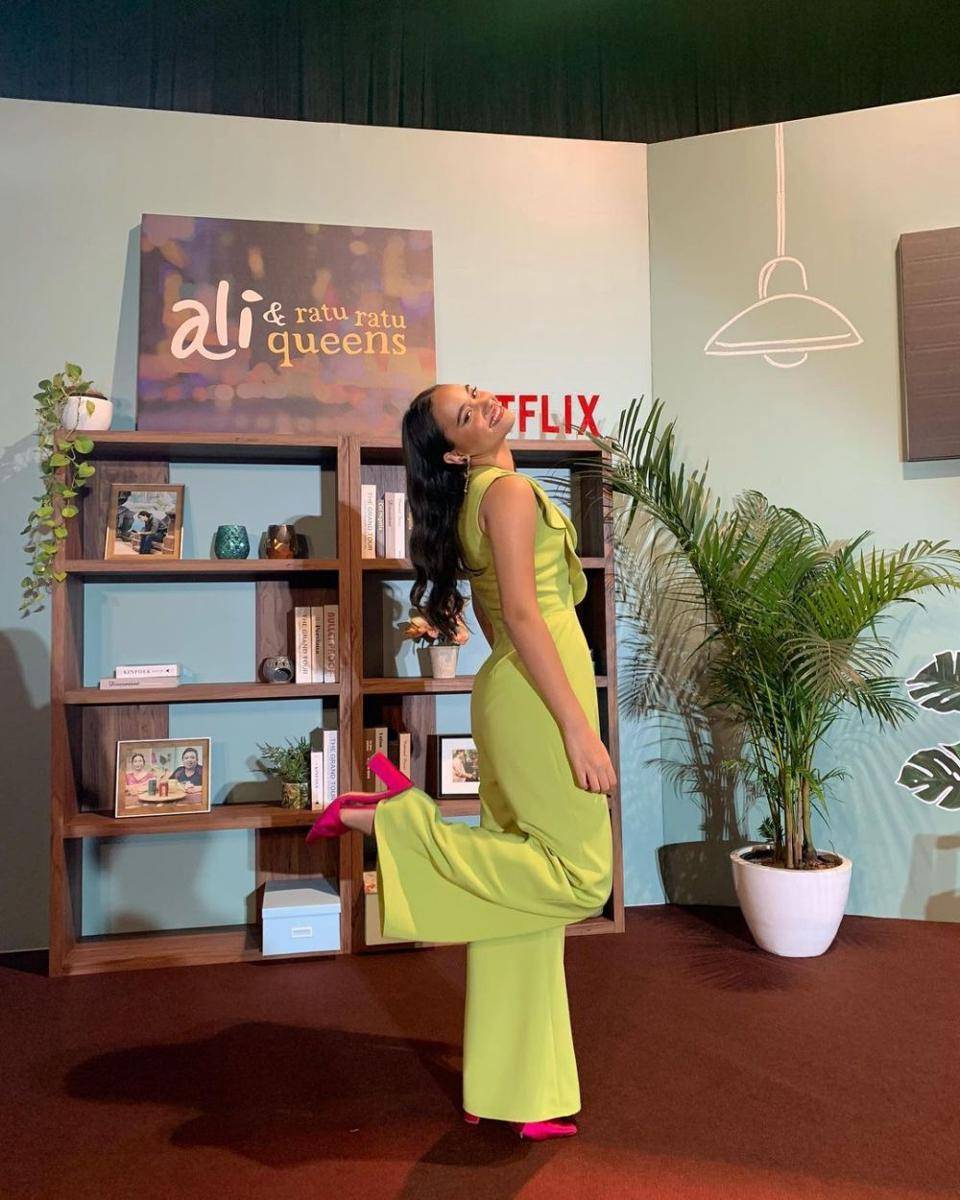 inspirasi outfit kece ala Aurora Ribero (Instagram.com/auroraribero)