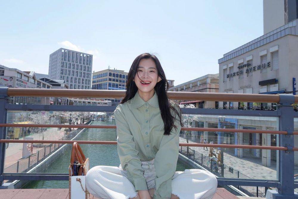 Kim Min Ah (instagram.com/i_am_preciousstone)