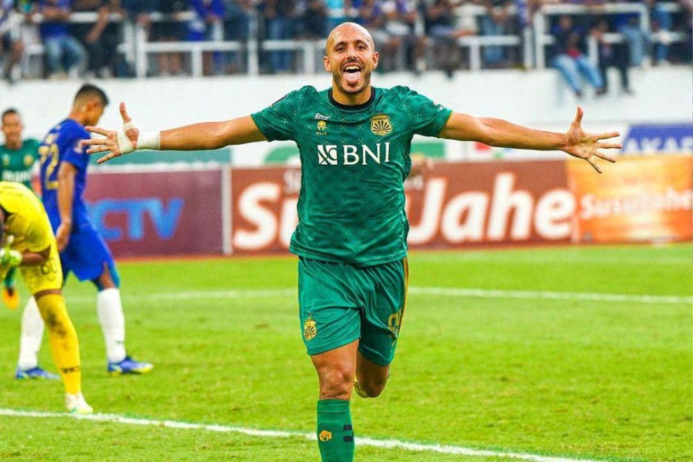 Youssef Ezzejjari (instagram.com/9yossef)