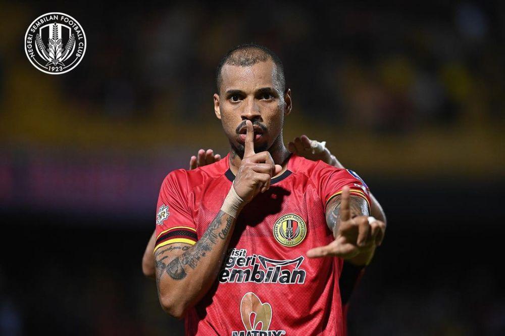 Gustavo Almeida Pisah dengan Arema, Merapat ke Persija