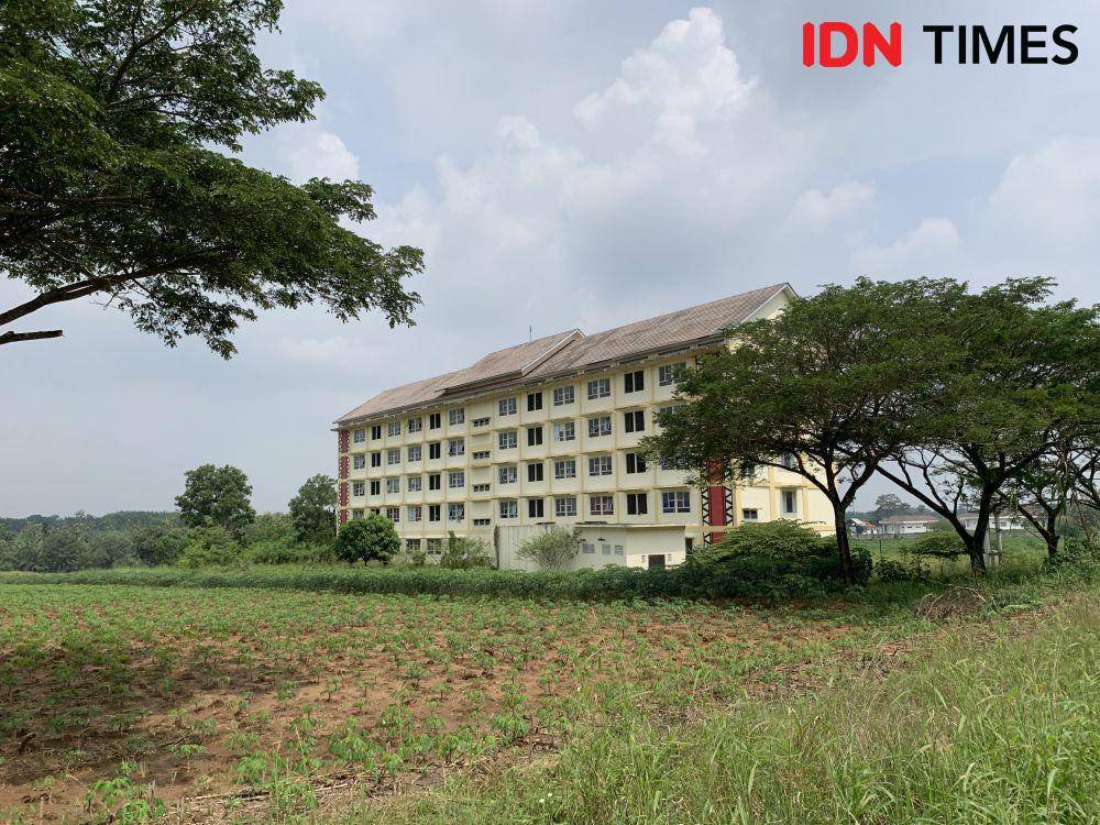 Wisma RSUD BNH Komplek Projek Kota Baru Lampung. (IDN Times/Rohmah Mustaurida)