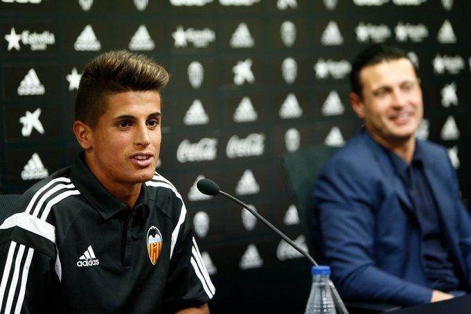 Joao Cancelo (twitter.com/valenciacf)
