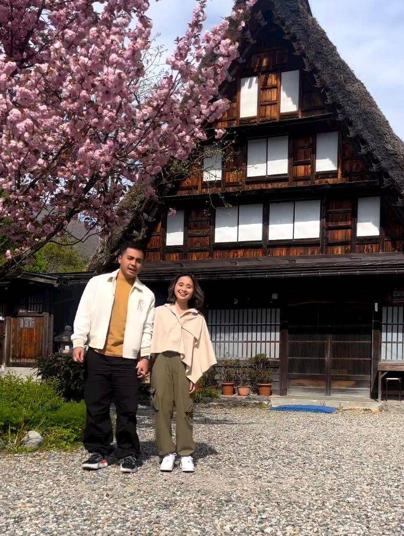 Potret Gritte Aagatha dan Arif Hidayat Habiskan Libur Lebaran di Jepang (instagram.com/@gritteagathaa)