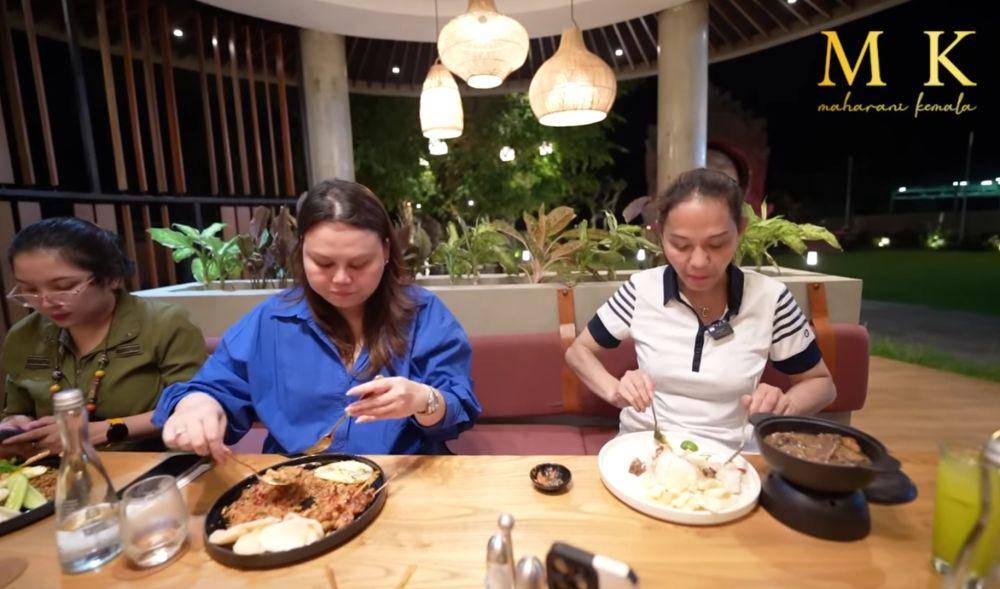 potret liburan Bunda Corla di Bali (dok.YouTube.com/Maharani Kemala)