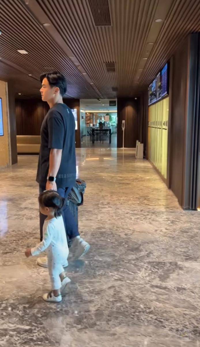 potret Dion Wiyoko dan sang putri (instagram.com/fionaanthony)