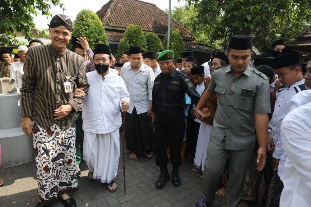 Sambangi Ponpes Giri Kusumo Demak, Ganjar Dapat Ide dari Mbah Munif