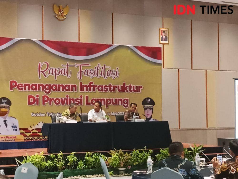 Rapat Fasilitasi Penanganan Infrastruktur di Provinsi Lampung, Kamis (4/5/2023). (IDN Times/Tama Yudha Wiguna).