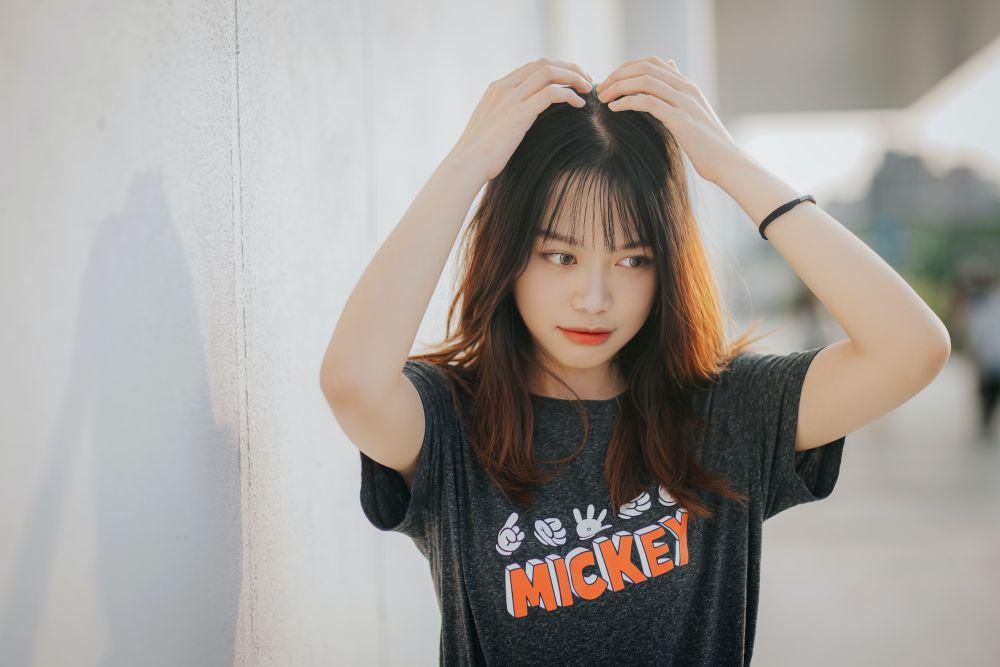 5 Tips Membuat Ombre Lips yang Cantik, Bikin Bibir Tampak Segar!