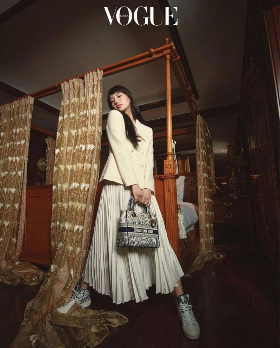 Bae Suzy (instagram.com/skuukzky)