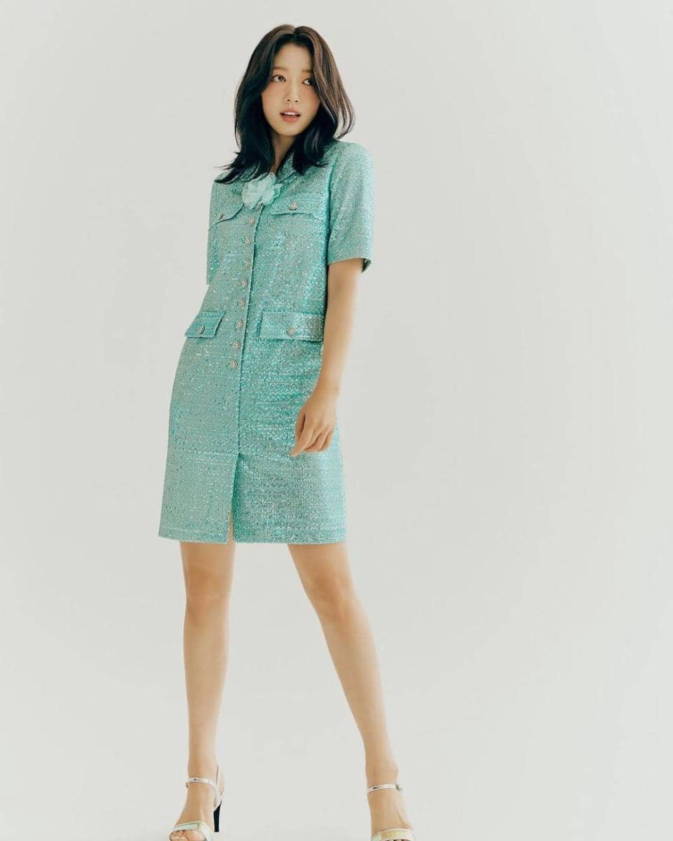 Park Shin Hye (instagram.com/ssinz7)
