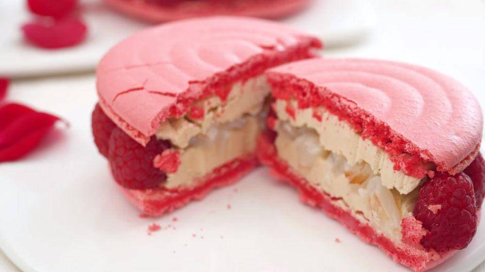 Lychee raspberry rose macaron. (YouTube.com/M. Patisserie)