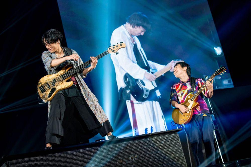 15 Soundtrack Film Anime dan Live Action Karya RADWIMPS