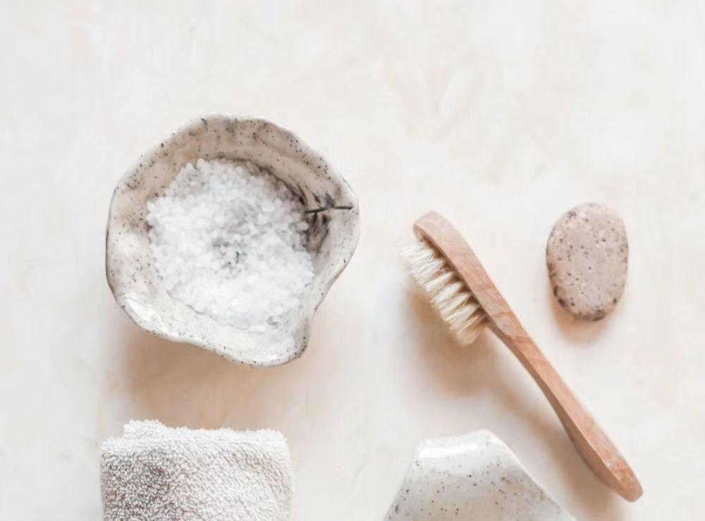 Ilustrasi sikat badan(unsplash.com/@dreamcatchlight)