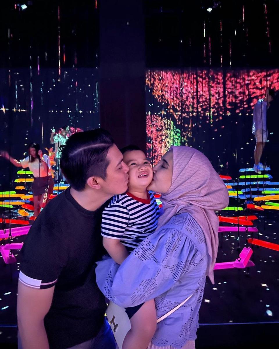 potret artis liburan keluarga usai lebaran (instagram.com/irwansyah_15)