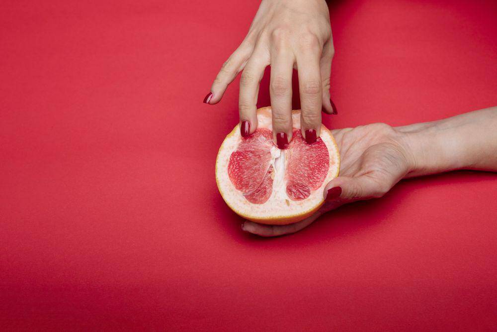 ilustrasi miss v (unsplash.com/@deonblack)
