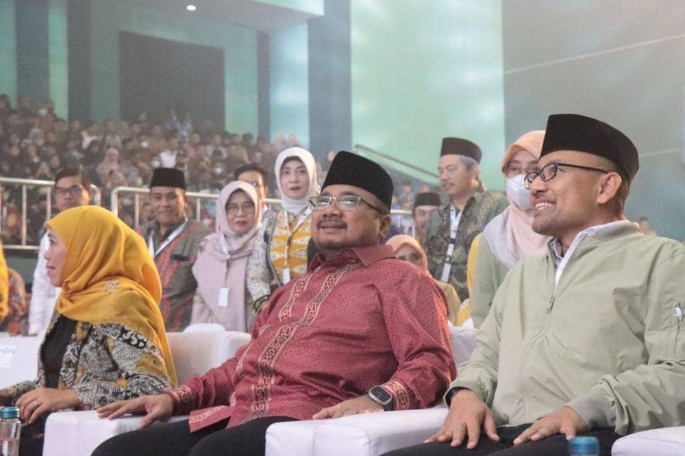 Annual International Conference on Islamic Studies (AICIS) ke-22 di UIN Sunan Ampel Surabaya dibuka oleh Menag Yaqut Cholil Qoumas. Dok. Uinsa