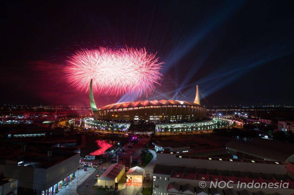 Upacara pembukaan SEA Games 2023 Kamboja (dok.NOC Indonesia/Naif Al'as)