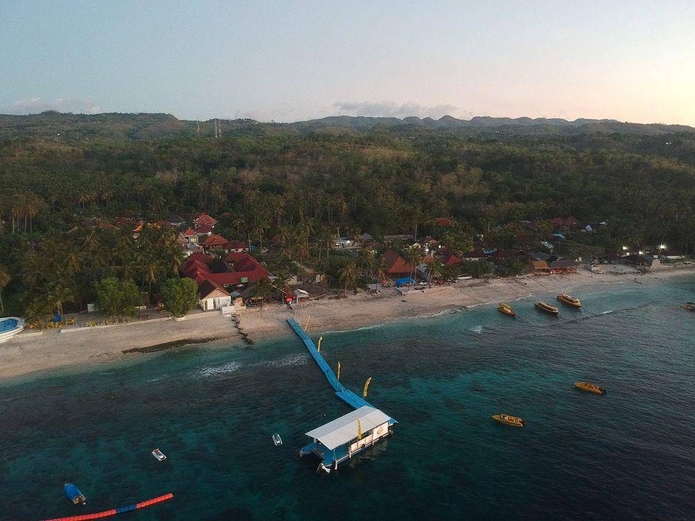 Nusa Penida, Bali (commons.wikimedia.org/Magul)