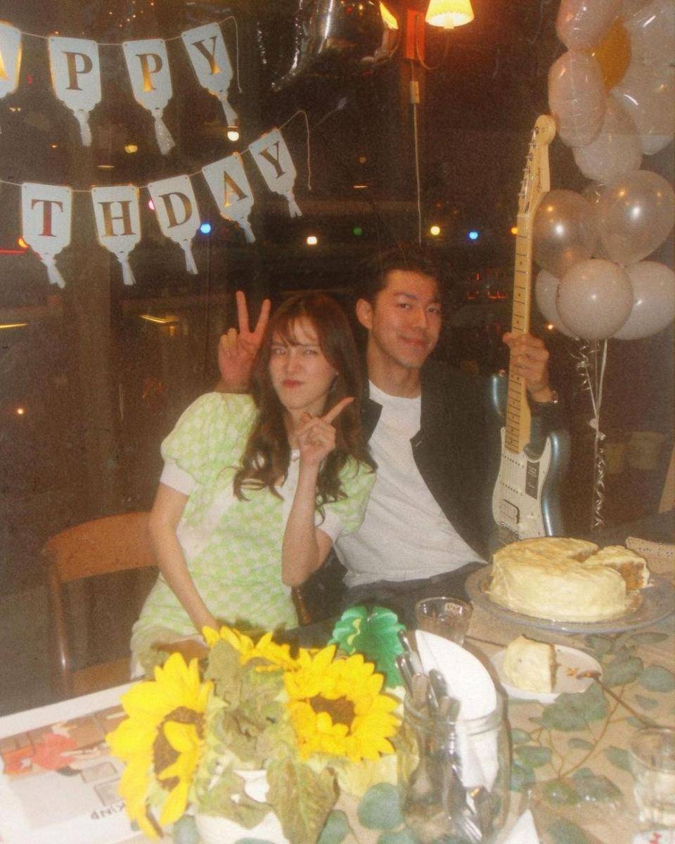 potret Perayaan Ulang Tahun Nine Naphat ke-27 bersama Baifern Pimchanok (instagram.com/baifernbah)