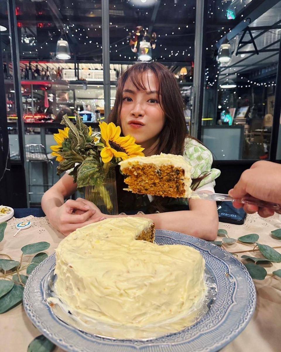 potret Perayaan Ulang Tahun Nine Naphat ke-27 bersama Baifern Pimchanok (instagram.com/naphat_nine)