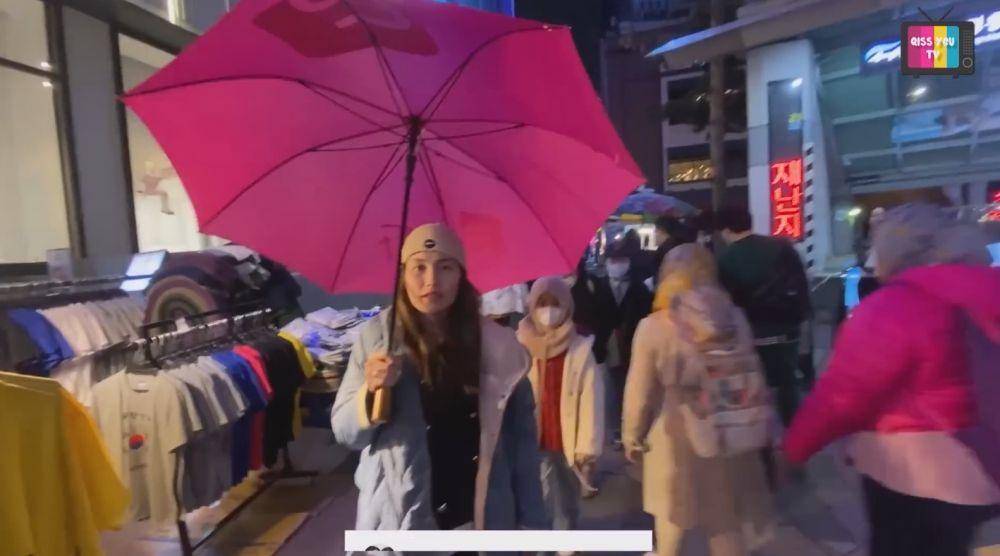 Ayu Ting Ting belanja di Korea (YouTube.com/Qiss You TV)